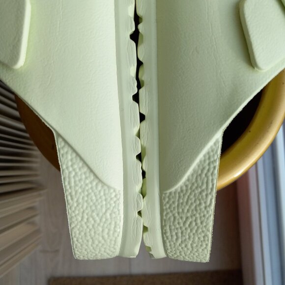 NWOB Birkenstock Arizona Essentials Faded Lime Green EVA Sandals 38N / 7 -  7.5 - Picture 10 of 16